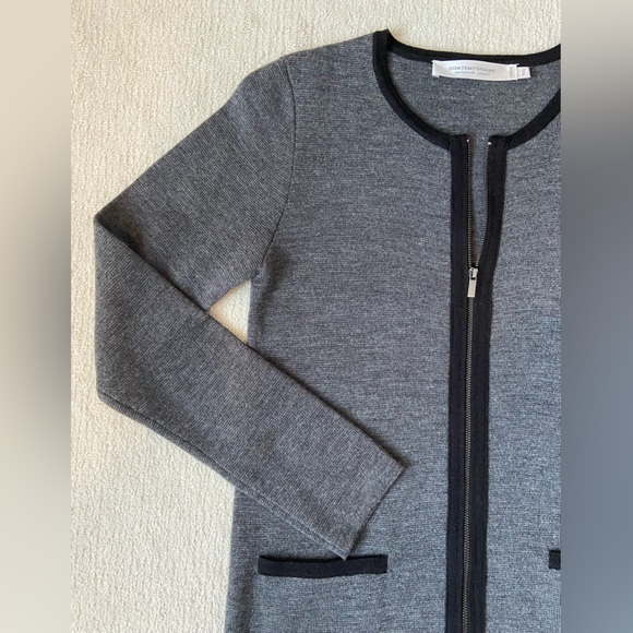 Simons XS zip up sweater - Picture 3 of 8